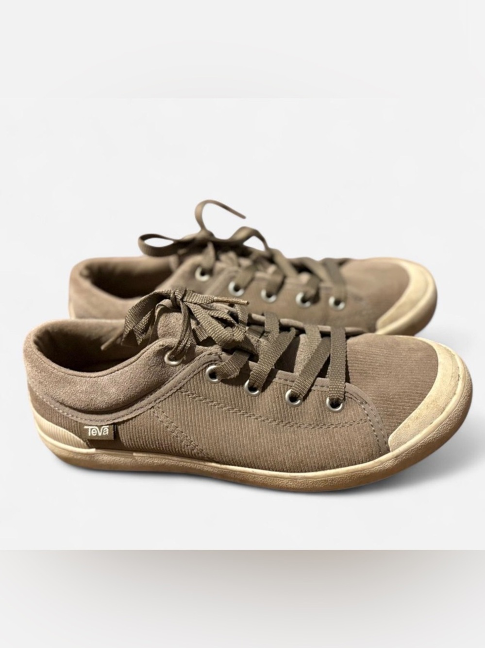 Teva Women’s Freewheel Corduroy Sneakers - Size 7.5